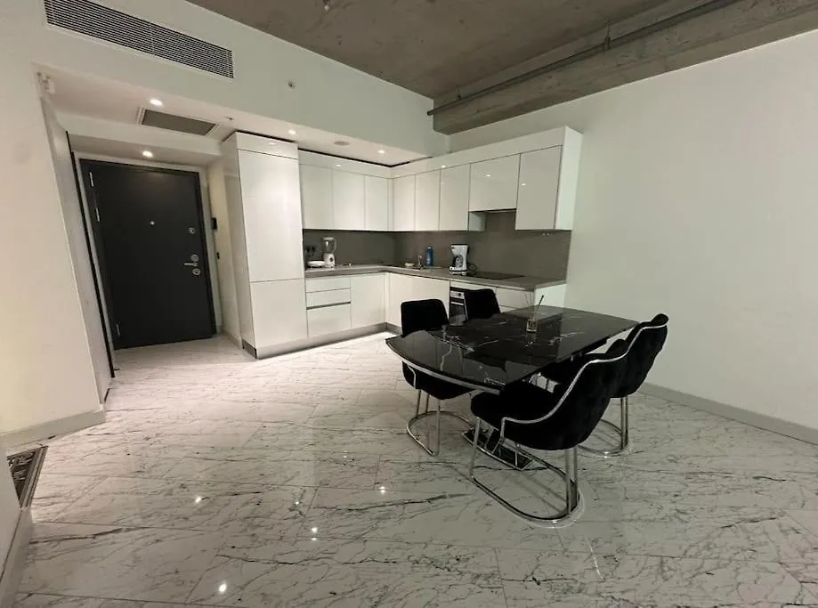 Stunning Skyview Luxury Apt Floor 40 Plus İstanbul 0*,
